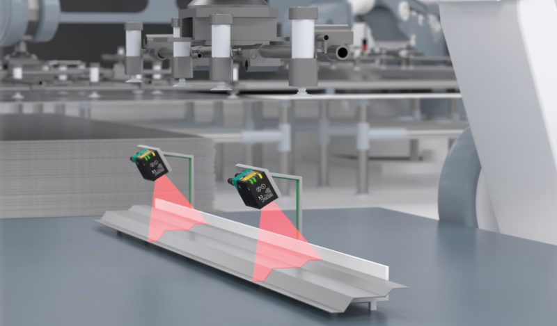 The compact laser profile sensor delivers height profile and 2-D surface image