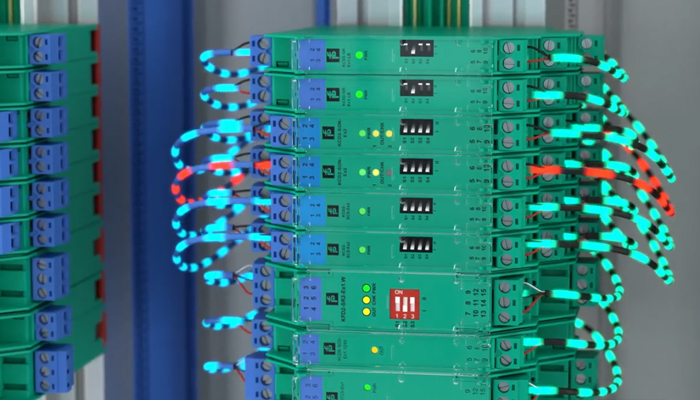 Pepperl+Fuchs intrinsic safety barriers with Line Fault Detection and Line Fault Transparency