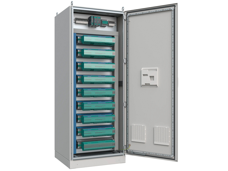 Pepperl+Fuchs isolated barriers and power supplies in control cabinet